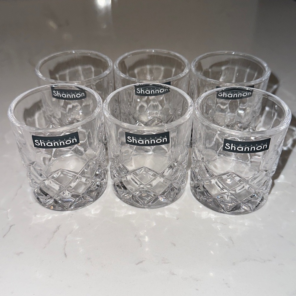 CRYSTAL SHANNON Set of 6 shot glasses